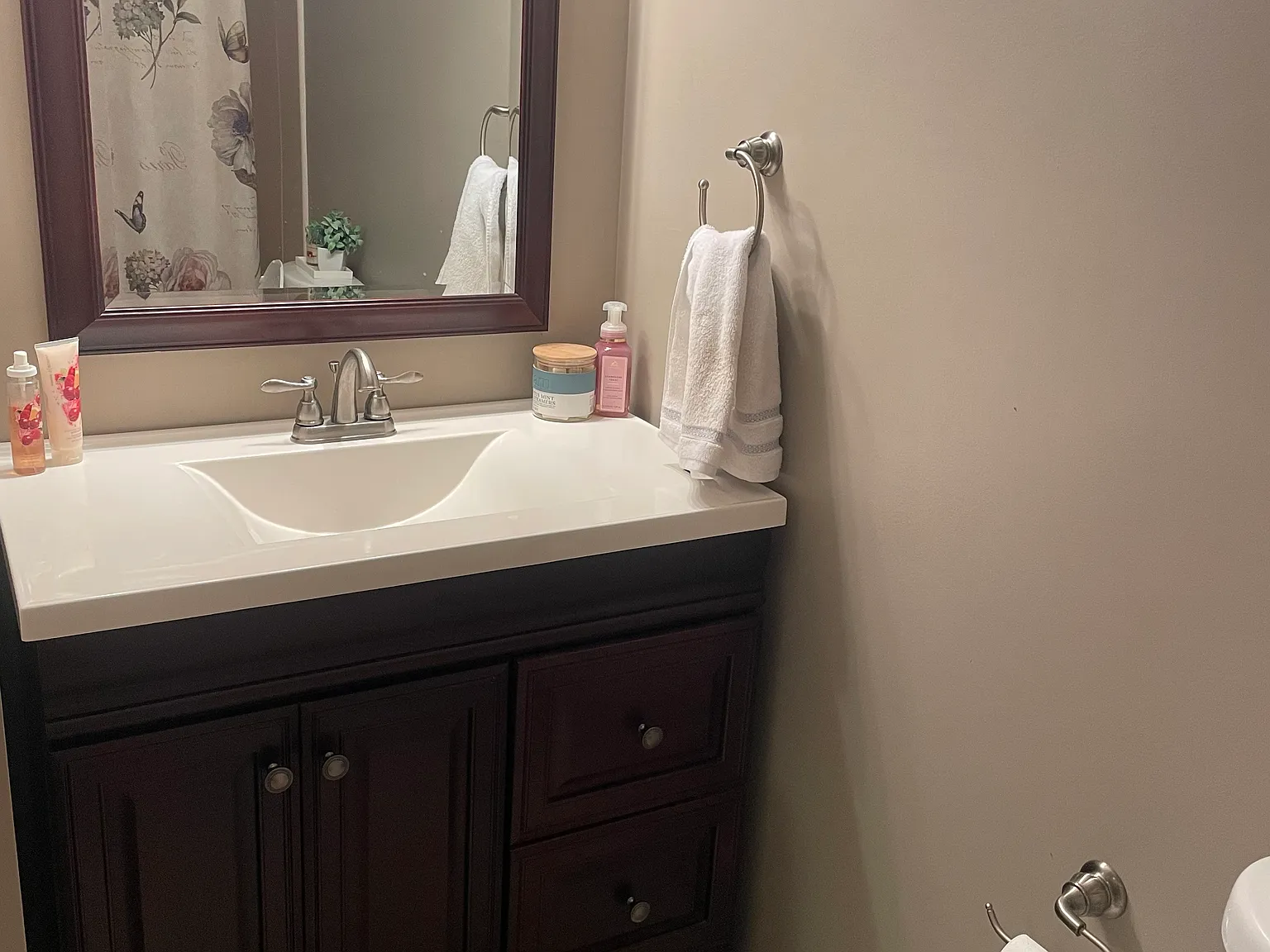 2 bed, 1130 sqft, $2,000 — Photo 2