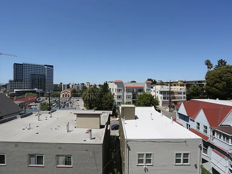 171 Montecito Ave #307 — Photo 5