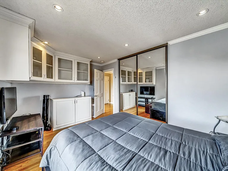 102 Valleyview Way — Photo 12