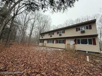 216-218 Sellersville Dr, East Stroudsburg, PA, 18302