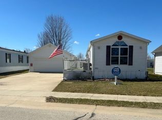 3855 Sunlight Rdg #SUN3855, Dubuque, IA 52001