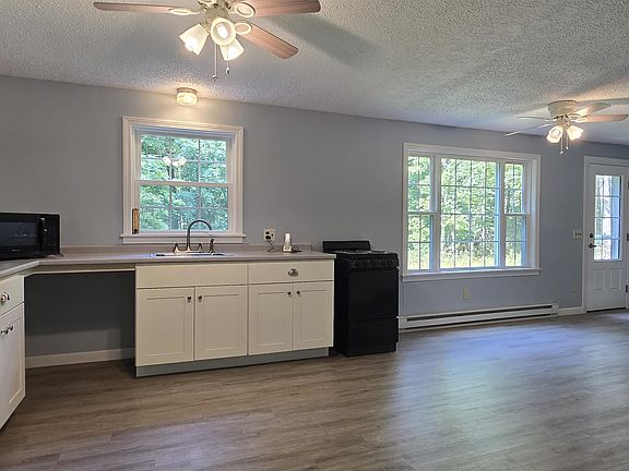 3rd image of 474 Province Road