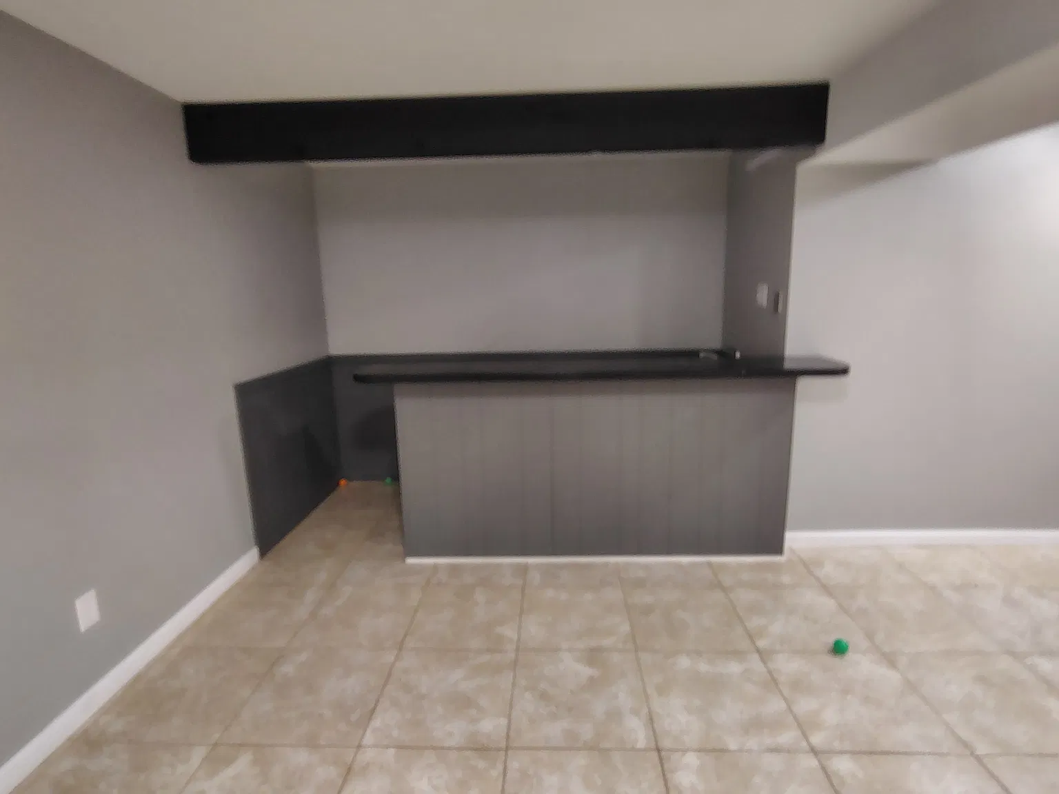 5 bed, 3516 sqft, $2,495 — Photo 2