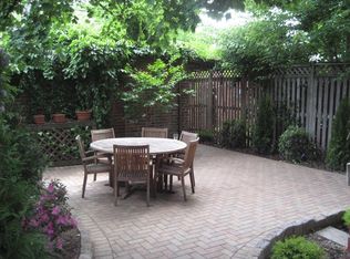 1824 Park Rd NW, Washington, DC 20010