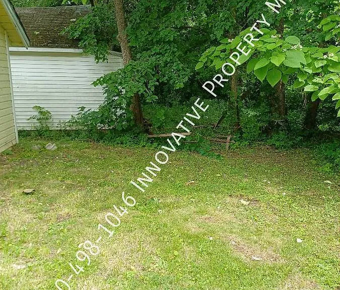 2001 Bagley St — Photo 39