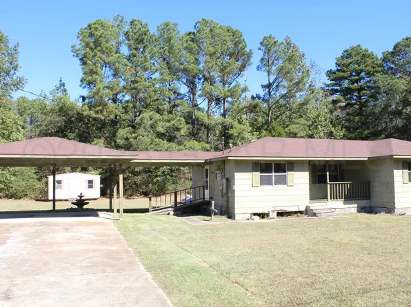167 Moore Dr, Columbus, MS 39702
