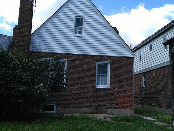 4th image of 120-194TH St
