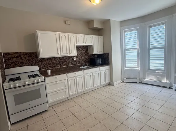 96 S 8th St Floor 2, Newark, NJ 07107