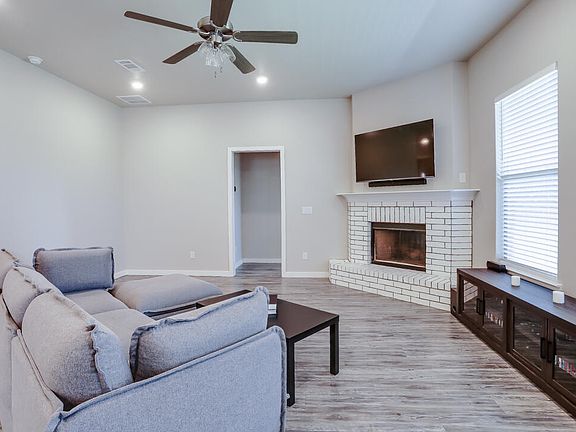 3rd image of 9803 Xenia Ave