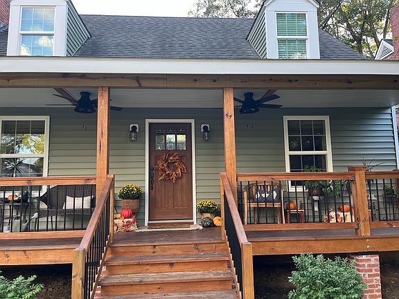3rd image of 1103 Lee St