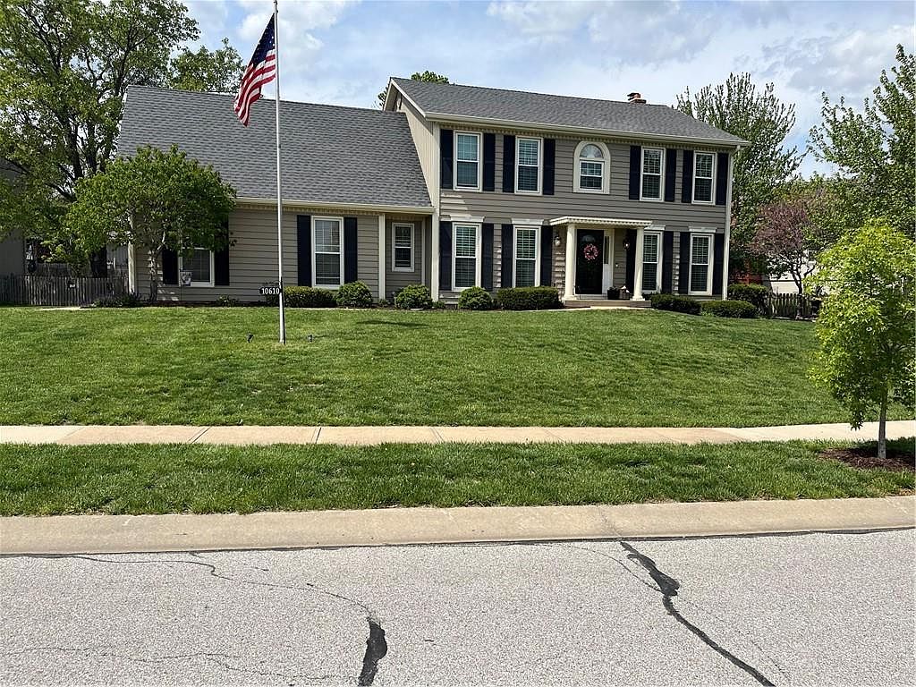 10610 Ballentine St, Overland Park, KS 66214 Zillow