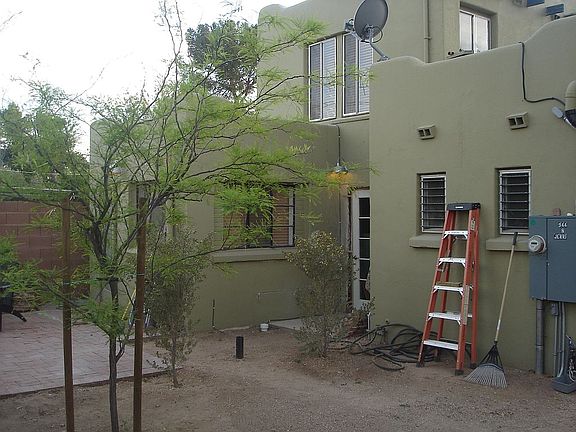5th image of 944 N Jerrie Ave