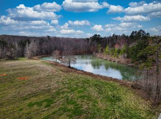 2 Stage Coach Rd, Gretna, VA 24557