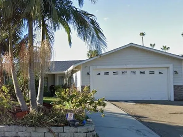 1048 Nita Ln, Vista, CA 92083