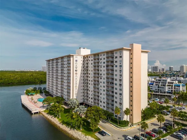 400 Kings Point Dr APT 822-23, Sunny Isles Beach, FL 33160