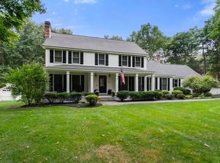 114 Newtown Rd, Acton, MA 01720