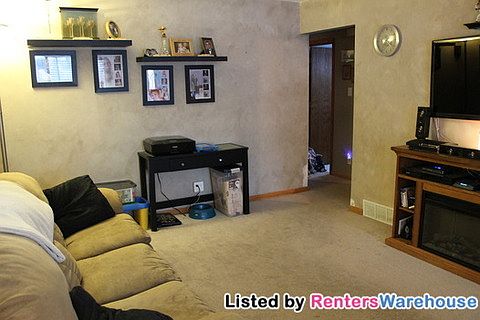 4th image of 8011 W Herbert Ave