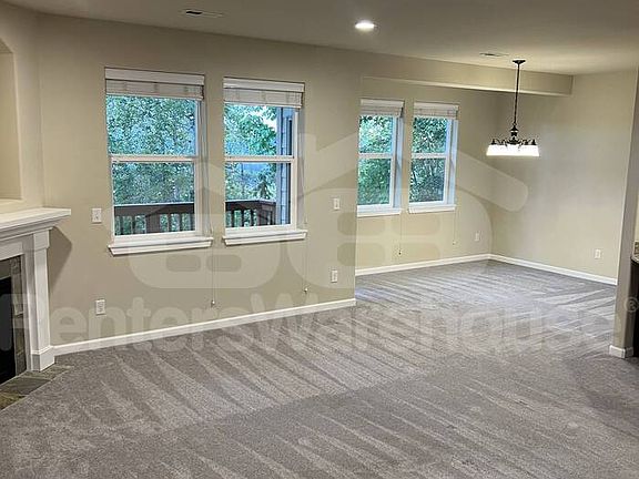 3rd image of 3129 104th Ave SE