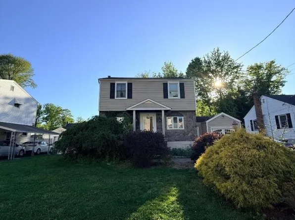 33 Park Dr, Kenilworth Boro, NJ 07033