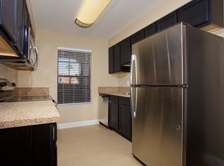 9025 W Desert Inn Rd APT 155, Las Vegas, NV 89117