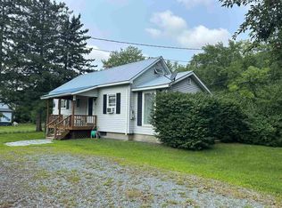 77 Wilcox Ln, Fairlee, VT 05045
