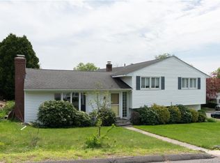 23 Salem Blvd, Naugatuck, CT 06770