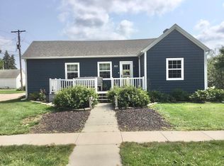 303 E 2nd St, Neligh, NE 68756