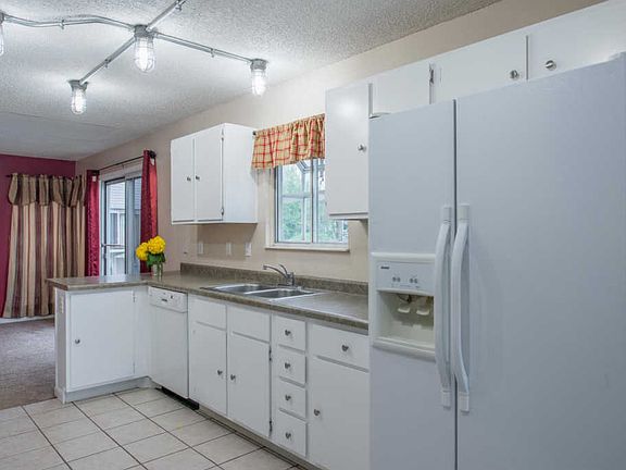 4th image of 2919 Culver Dr