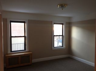 2565 Saint Raymond Ave, Bronx, NY 10461