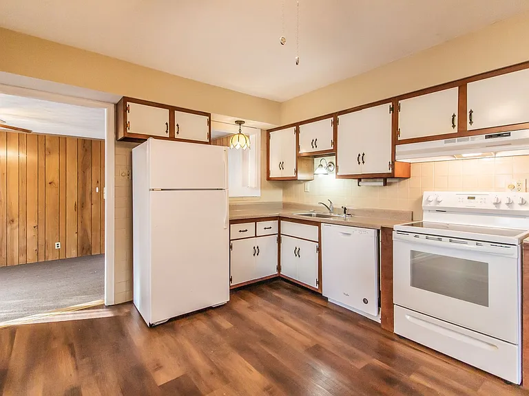 20 Saint Benedict Ln — Photo 8