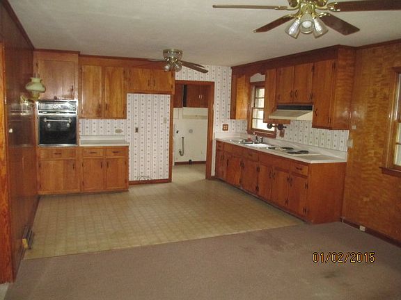 4th image of 2525 Blenheim Dr