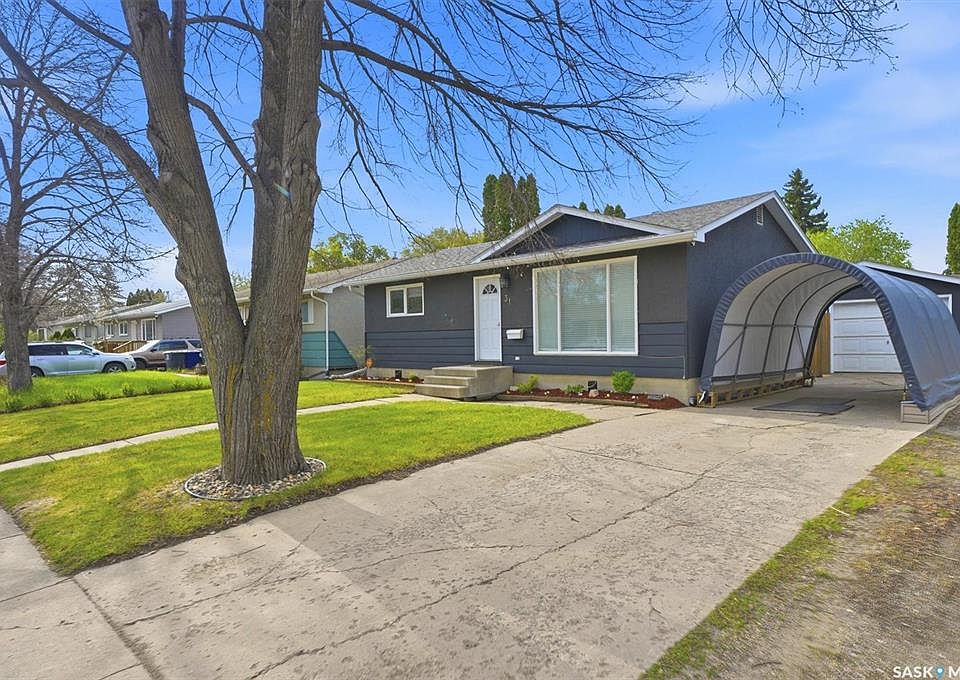 1st image of 31 Bence CRESCENT