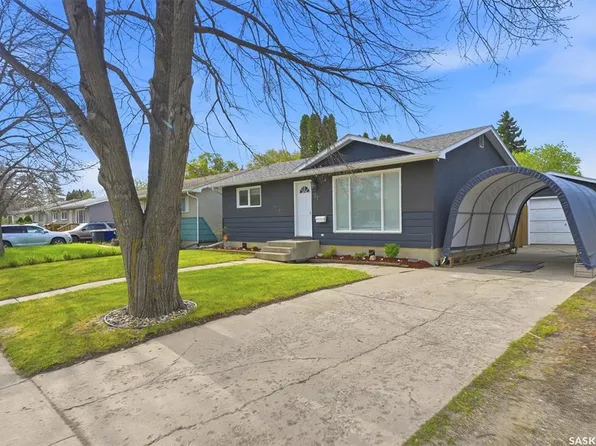 31 Bence CRESCENT, Saskatoon, SK S7L 4H9