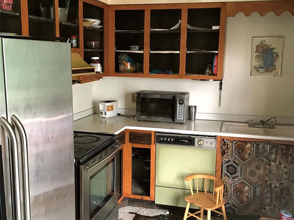 2nd image of 5396 Eagle St