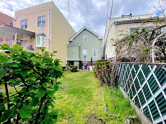 2nd image of 3237 34th St