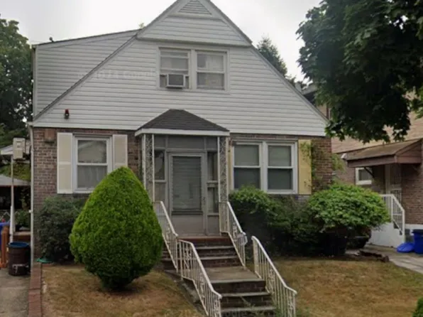 5017 190th Street, Fresh Meadows, NY 11365