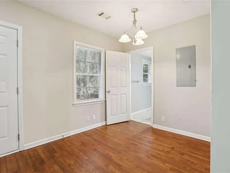 1840 Camellia Dr — Photo 5