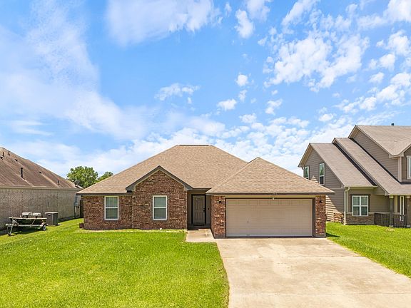 2nd image of 4804 Stingray Dr