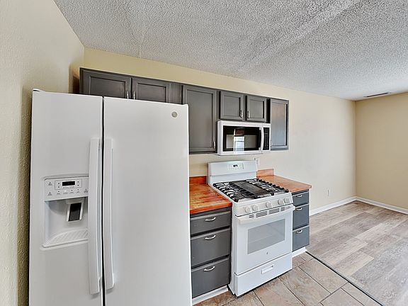 5th image of 385 Kimbrough Dr
