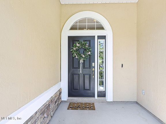 4th image of 521 SHAMROCK Avenue S