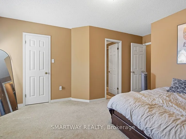 646 Ridgeview Dr — Photo 29