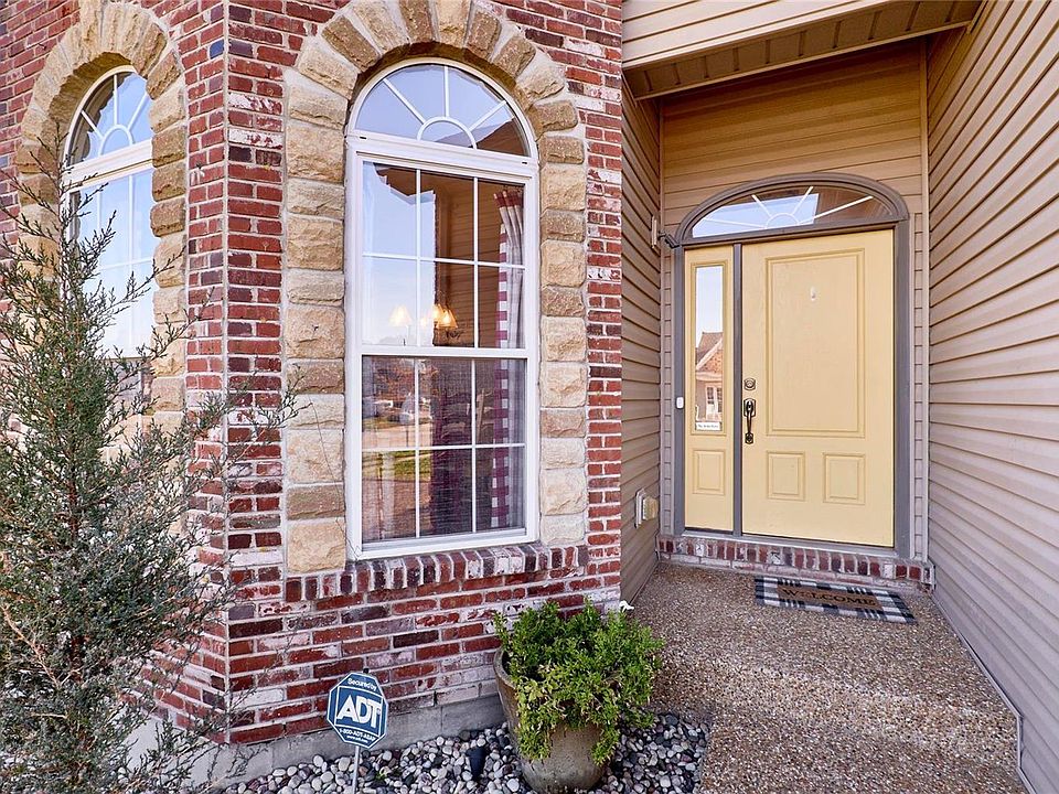 3188 Calhoun Dr, Saint Charles, MO 63301 Zillow