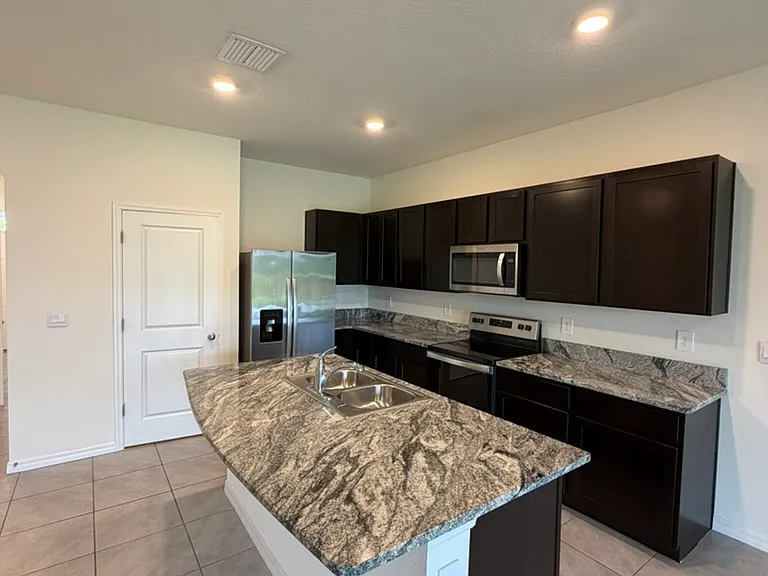 8920 Milestone Dr — Photo 9