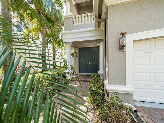 2nd image of 7141 Old Orchard Way