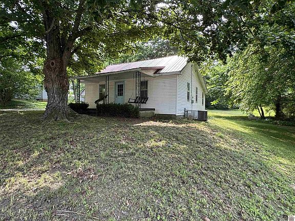 2nd image of 67 Beshears Ln