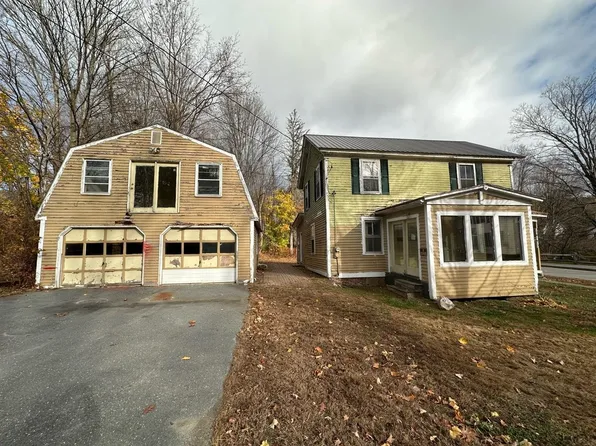 4 School Street, Rockingham, VT 05154