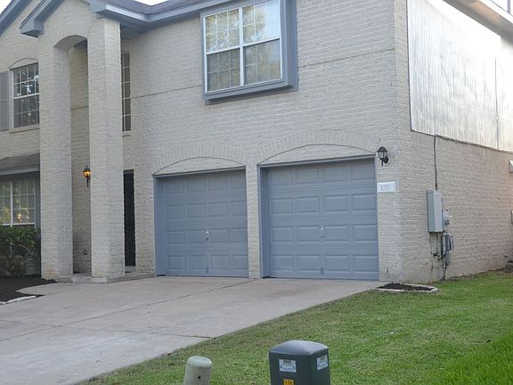 3rd image of 1717 Jerusalem Dr