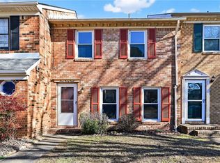 338 Paxford Dr, Virginia Beach, VA 23462