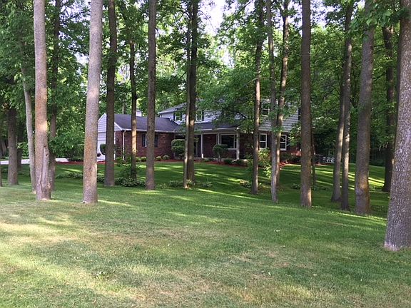 2nd image of 3504 Wildwood Dr