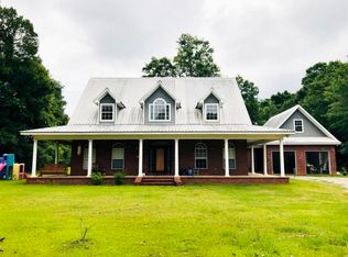 3009 Kennie Pierce Rd, Moss Point, MS 39562